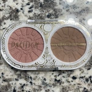 Pacifica blush and bronzer duo
